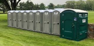 Best Portable Toilets with Baby Changing Stations  in Gladeview, FL